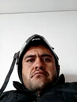 crowten online show from January 15, 3:25 pm