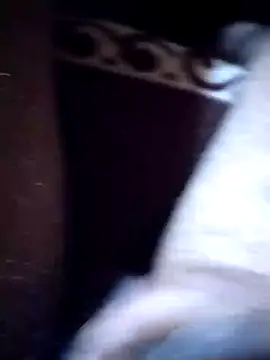 BadBoySmoker7070 online show from December 5, 4:52 am