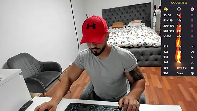 supermanboy94 online show from September 30, 6:40 am