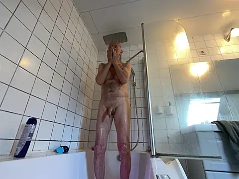 Snapshot of martxxxxx chatting on March 16, 10:22 am martxxxxx online show from March 16, 10:22 am