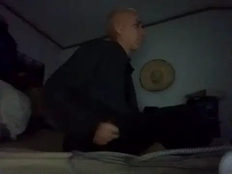 Snapshot of Xoc8_ chatting on March 3, 4:01 am Xoc8  online show from March 3, 4:01 am