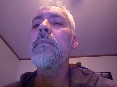 Snapshot of Xoc8_ chatting on February 19, 6:00 pm Xoc8  online show from February 19, 6:00 pm