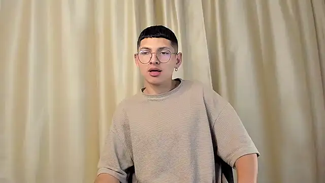 a lejandro 0 8 online show from January 19, 5:05 am