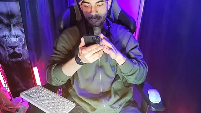 sexyboycolombi4 online show from January 25, 11:34 am