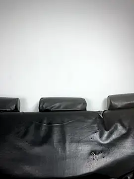 Lonelyfetishguy online show from September 30, 9:07 pm