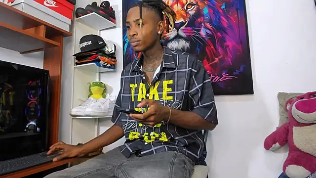 Pantera black 21 online show from September 12, 8:42 pm