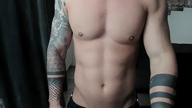 Richarddarell1 online show from December 5, 6:09 am