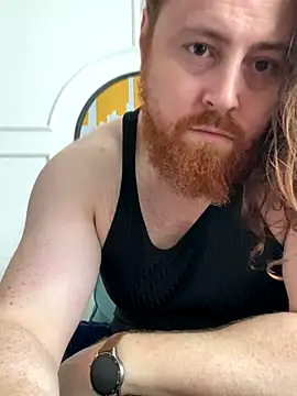 Snapshot of Hairy_Guy30 chatting on October 24, 9:00 am Hairy Guy30 online show from October 24, 9:00 am