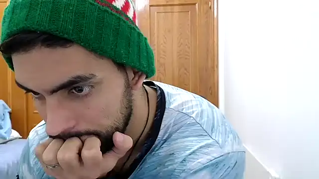 Snapshot of Jackyrose chatting on January 6, 7:09 am Jackyrose online show from January 6, 7:09 am