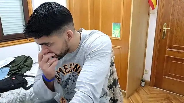 Snapshot of Jackyrose chatting on February 16, 5:59 pm Jackyrose online show from February 16, 5:59 pm