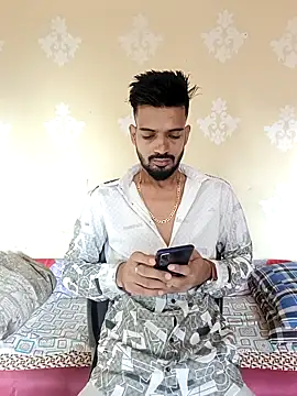 saggy1218 online show from April 6, 9:21 am