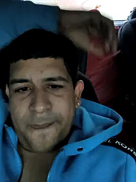 edinsojose online show from October 25, 1:07 am