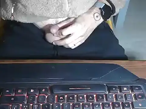 Adri gard online show from February 9, 8:45 pm