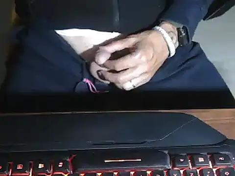 Adri gard online show from October 2, 9:30 pm