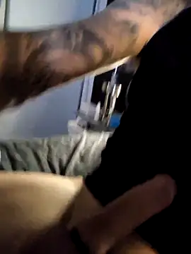 kleinerhannes3 online show from March 14, 9:32 pm