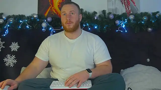 RoddyStill online show from January 2, 7:44 am