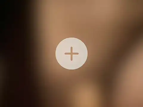 Snapshot of TweakyDude chatting on January 30, 11:22 am TweakyDude online show from January 30, 11:22 am