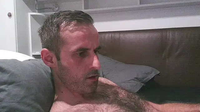 stevenpit online show from December 16, 3:41 pm