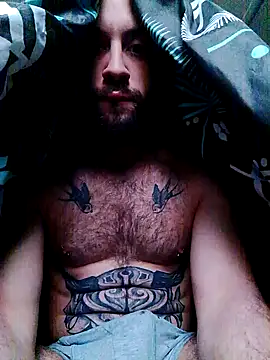 bearguy998 online show from December 24, 9:17 am