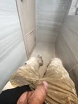 2tomka52052sex online show from December 16, 4:45 am