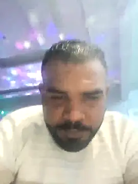 ListedLoin online show from March 7, 12:45 pm