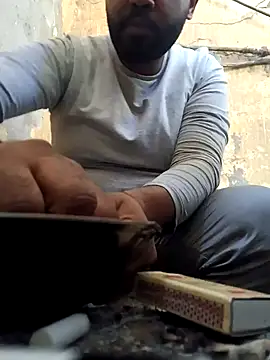 ListedLoin online show from December 18, 10:08 am