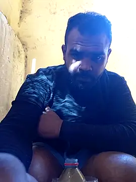 ListedLoin online show from December 18, 8:10 am