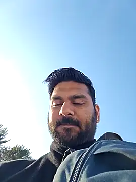 hard dick011 online show from February 26, 8:10 pm