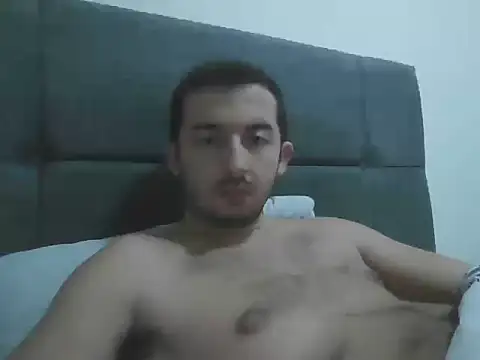 laynufff online show from December 17, 5:08 pm