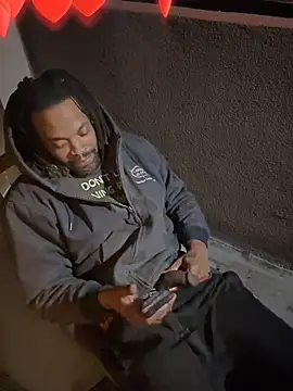 1BeautyN1Beast online show from January 5, 11:30 pm