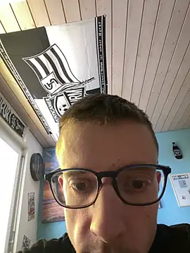 Sturmi18 online show from March 4, 9:38 am