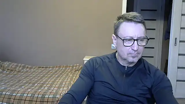 HarrySnake online show from December 11, 8:59 am