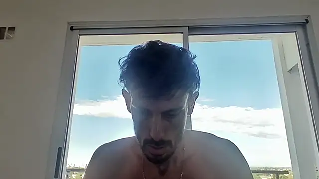 nicolaaaaas online show from January 5, 8:31 pm