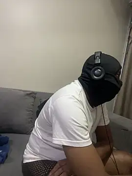 jaytee198610 online show from April 30, 7:43 pm