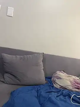 jaytee198610 online show from May 30, 5:40 am