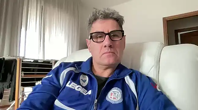 Britmi online show from January 4, 9:32 am