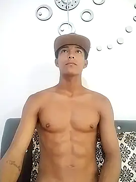 Demiansteven2 online show from January 20, 7:35 pm