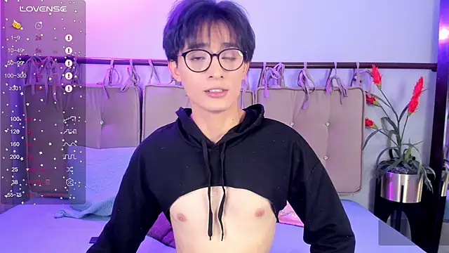 cherryy boy online show from June 19, 8:02 pm