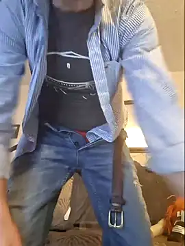 Snapshot of bibananaman chatting on January 13, 6:06 am bibananaman online show from January 13, 6:06 am