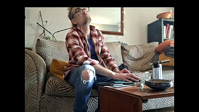 Snapshot of bibananaman chatting on January 27, 1:19 pm bibananaman online show from January 27, 1:19 pm