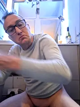 bibananaman online show from April 21, 3:56 am