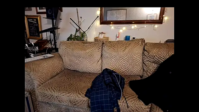 Snapshot of bibananaman chatting on February 1, 3:19 am bibananaman online show from February 1, 3:19 am