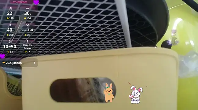 Snapshot of Lovensetest chatting on December 10, 10:06 am Lovensetest online show from December 10, 10:06 am