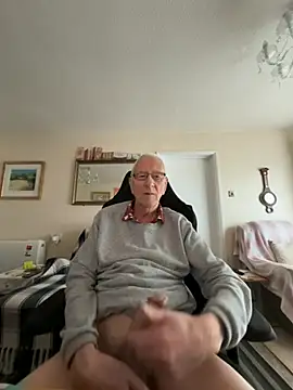 cutaboverest online show from March 29, 5:02 pm