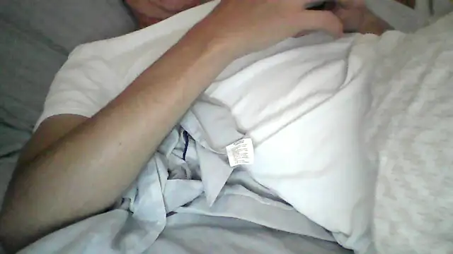 Snapshot of Estebitan_vm chatting on September 19, 2:17 pm Estebitan vm online show from September 19, 2:17 pm