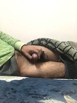 Snapshot of LustfulJerk114 chatting on January 26, 9:51 am LustfulJerk114 online show from January 26, 9:51 am