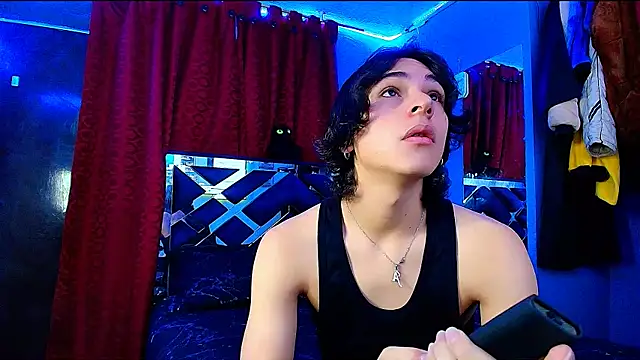 Luke Howland online show from March 20, 7:04 pm