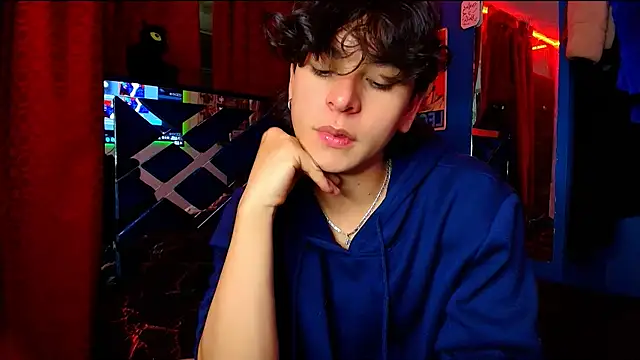 Luke Howland online show from September 11, 12:09 am