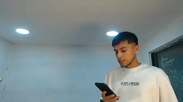 danielitopapuu online show from September 22, 10:31 pm