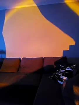 Snapshot of McdyllanXX chatting on October 6, 4:33 pm McdyllanXX online show from October 6, 4:33 pm